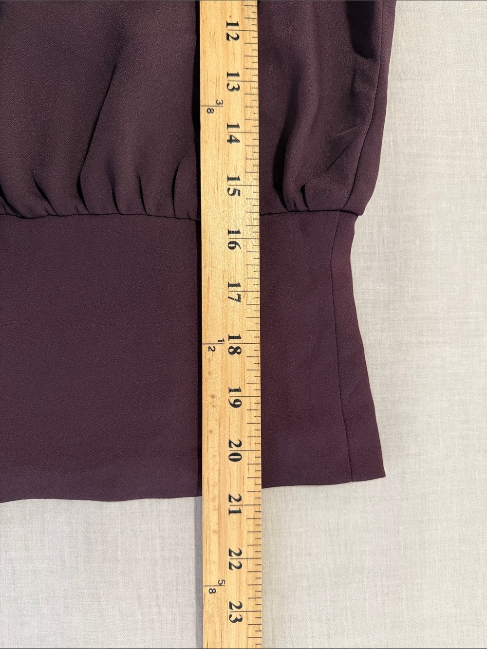 Express Women's Plum V-Neck Long Sleeve Top. Medium. NEW - Picture 7 of 7